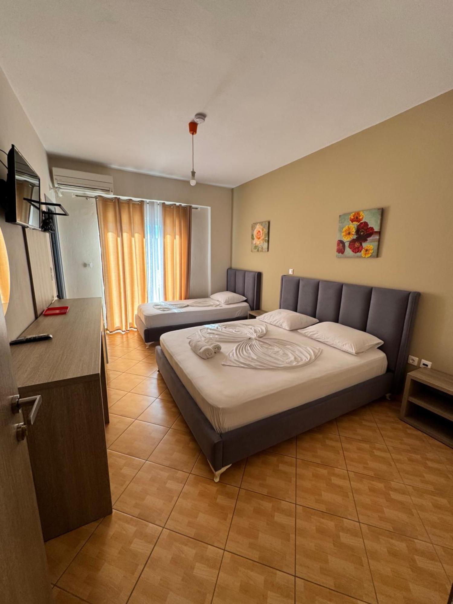 קסאמיל Hotel Driloni מראה חיצוני תמונה